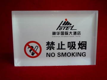 アクリル加工品